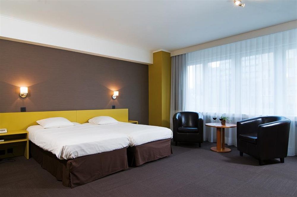 Hotel Ter Streep Ostend Room photo
